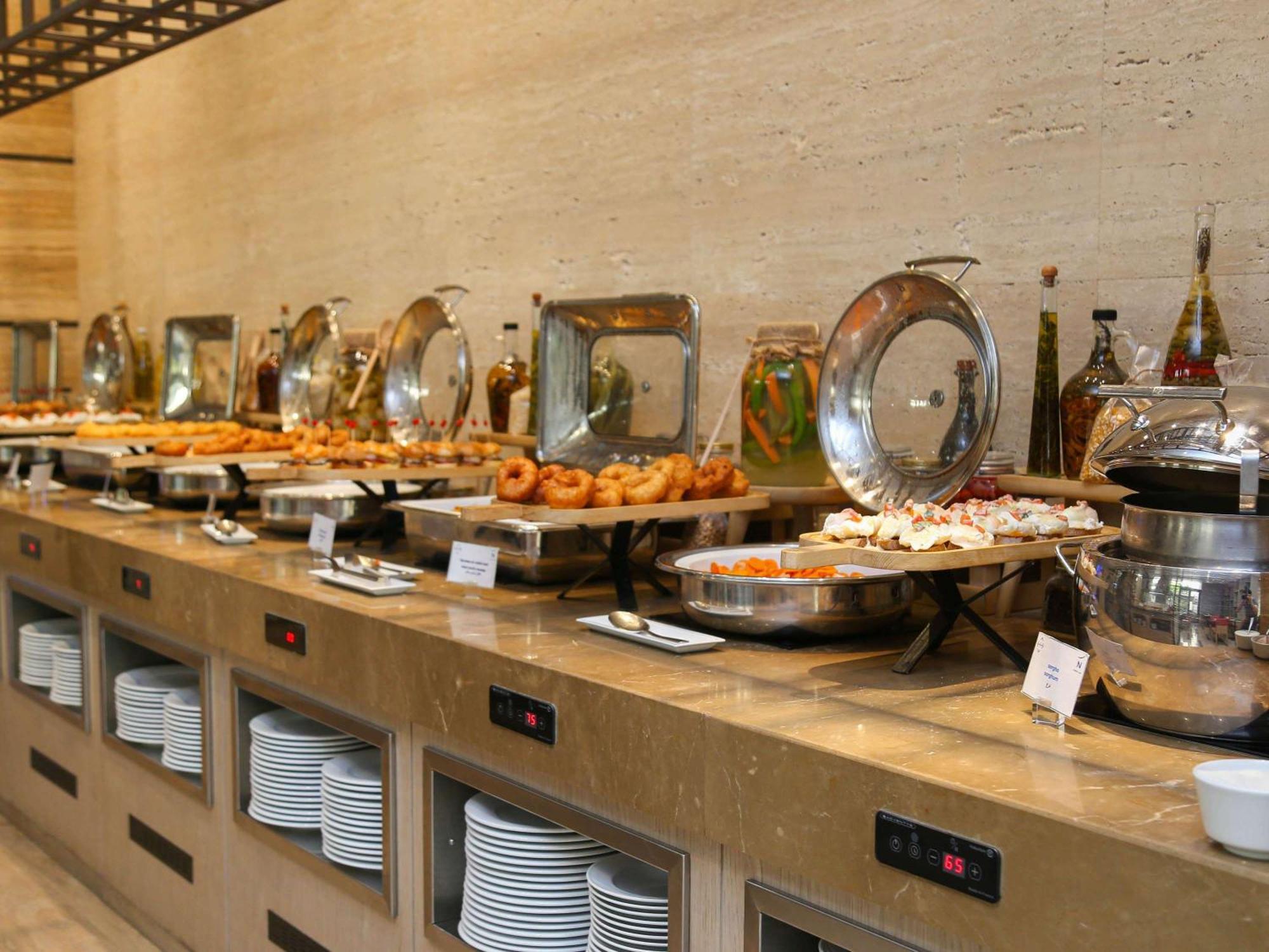 Novotel Tunis Lac Tunes Exterior foto